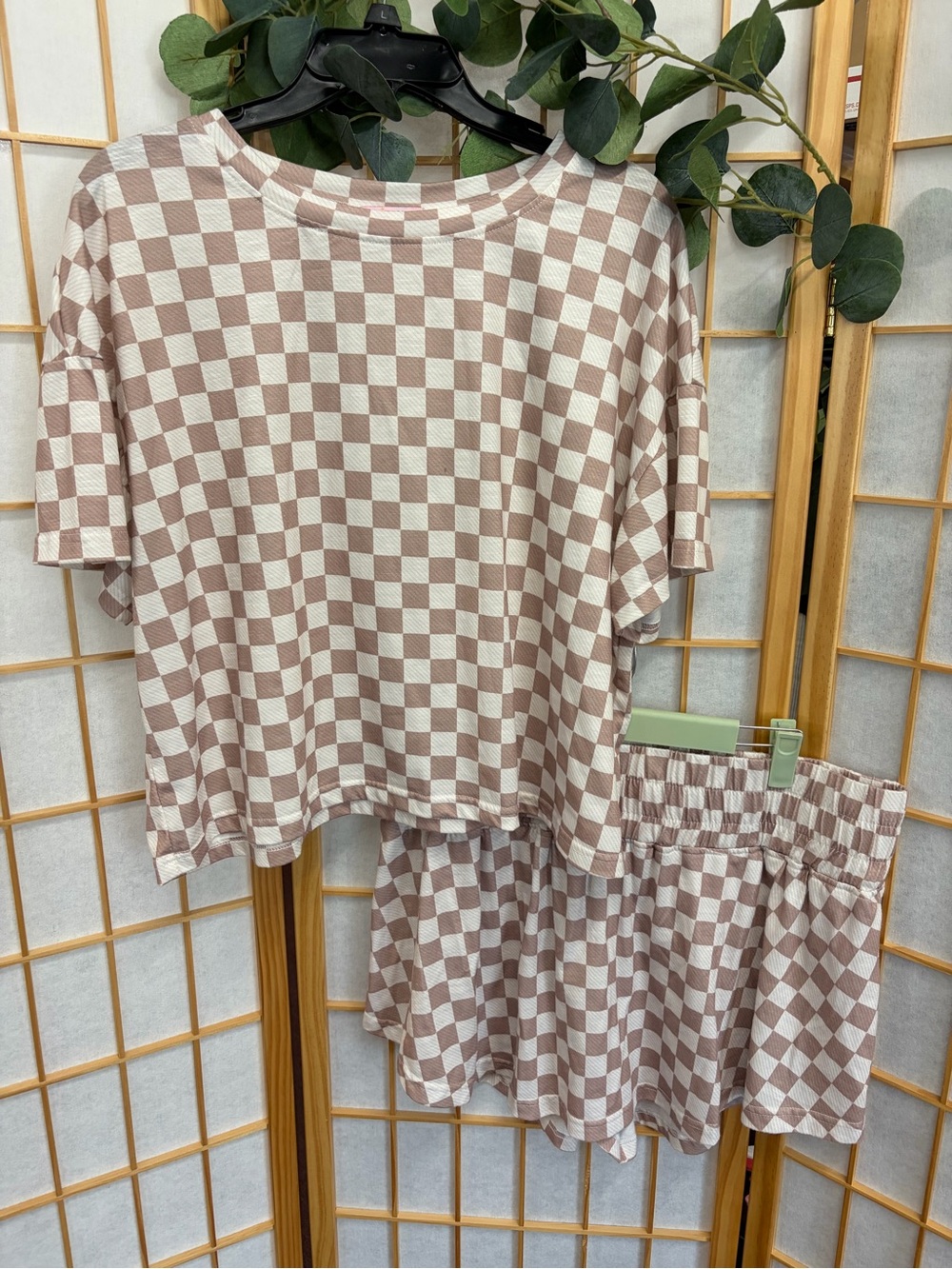Checkerboard Two-Piece Lounge Set - Beige & White